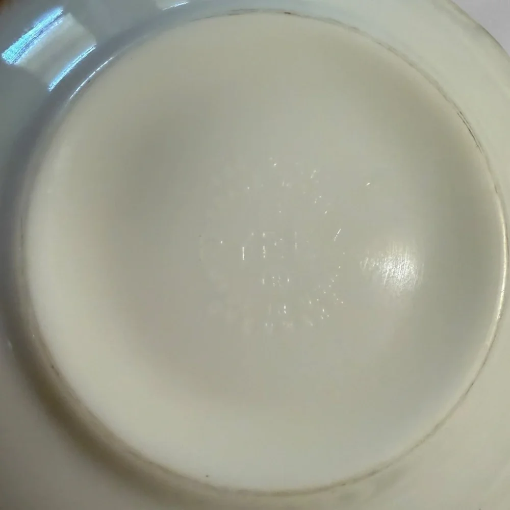 Vintage Pyrex Cinderella Bowl: Town & Country‎ Orange Brown Pattern, 4 Qt